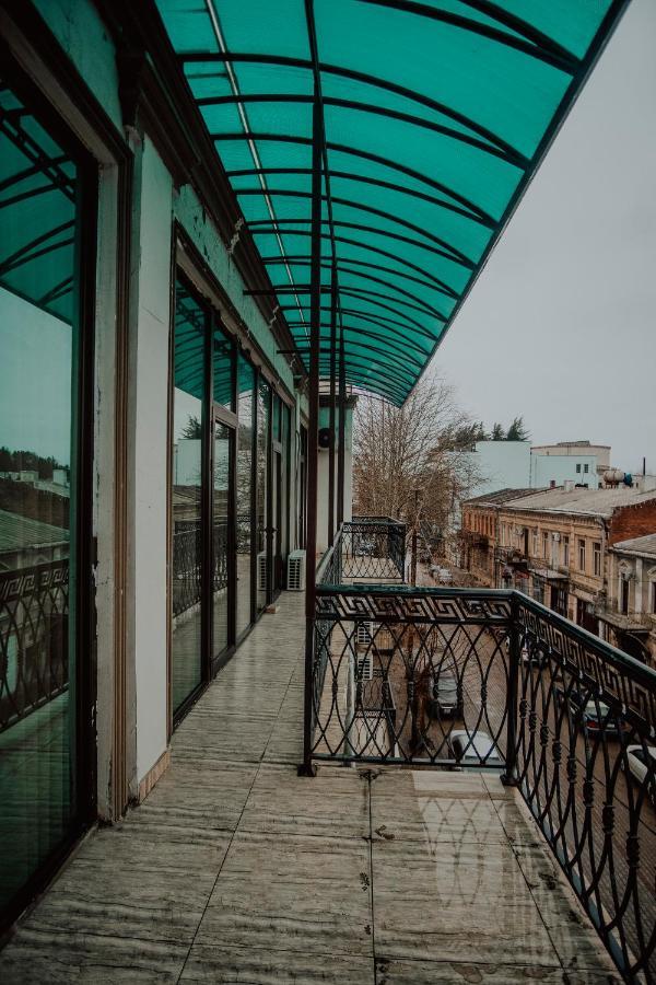 Discovery Hotel Кутаиси Экстерьер фото
